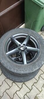 ALU kola Land Rover