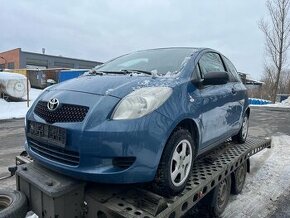 Toyota Yaris 1.0 51kw,2006--3 dvéř---náhradní díly