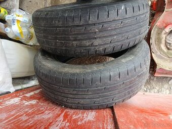 dve letni pneu 225/65 R17