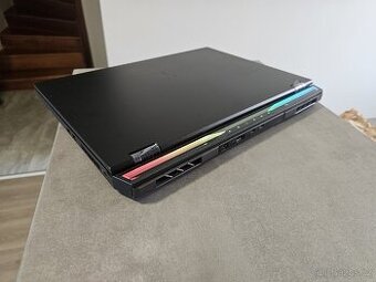 Acer Predator Helios 18 (PH18-72-963C)