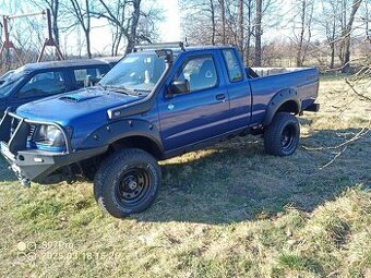Nissan Navara D22