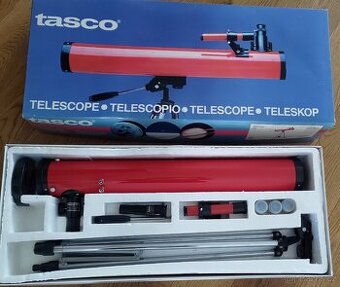 Hvězdářský dalekohled Tasco 33TR