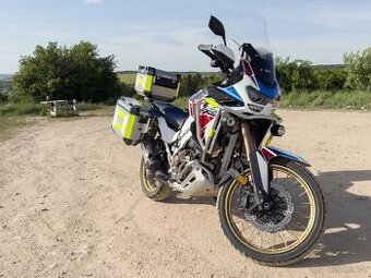 Prodám Honda ATAS 2022, Showa EERA, DCT, 10 tis. km