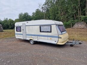 KARAVAN HOBBY PRESTIGE
