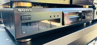 SONY MINIDISC DECK MDS - JE 330