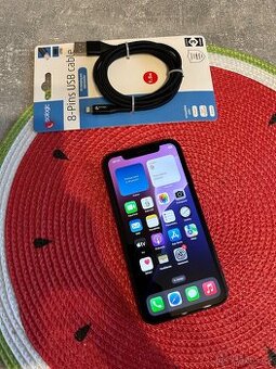 Prodám iPhone XR 64gb (100% kondice baterie)