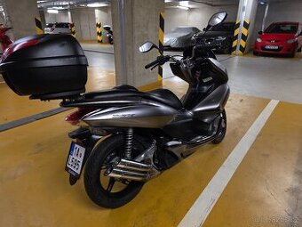 Prodám Honda PCX 125 start/stop SPORT