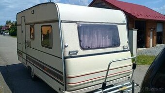 Karavan Burstner 100km/hod
