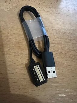 Suunto magnetický nabíjací USB kábel, čierna