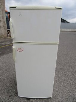 Nabízím lednici Gorenje. Plně funkční . Záruka 14 dní