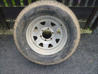 Pneu