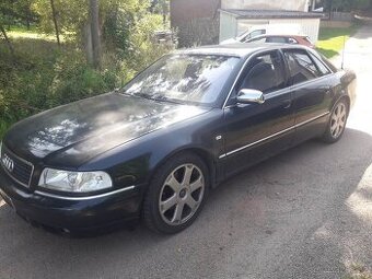 Audi A8 4.2 - 1