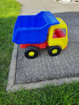 Nákladní auto - sklápěčka