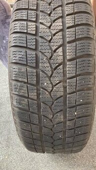 Pneu 225/50R17 zimní s diskem