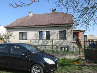 Hořátev u Nymburka RD 4+1,  garáž, zahrada 1040 m2