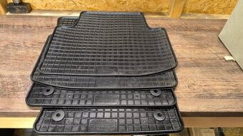 Autokoberečky Volkswagen Passat B8, gumové, PETEX