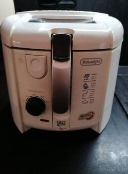 Fritovaci hrnec De Longi