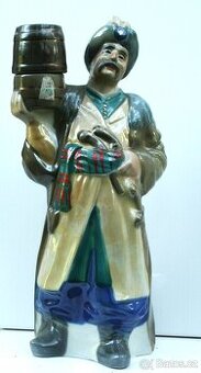 Figurální keramická lahev od alkoholu 3