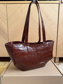 Kabelka Mybelka Baby Dora krokodýl kávový