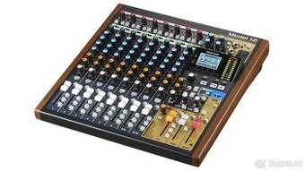 TASCAM Model 12