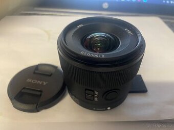 Sony E 1,8/11