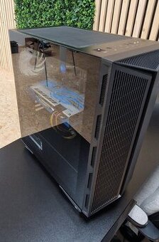 💻 erní počítač  i5 / RX 580 / 16 GB RAM / SD