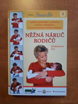 Něžná náruč rodičů