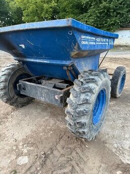 Prodám dumper s manuálním sklápěním – motor Güldner po servi