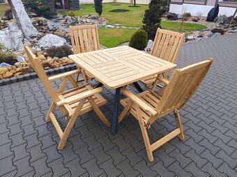 Dubový stůl + 4 skládací židle (ruční výroba)