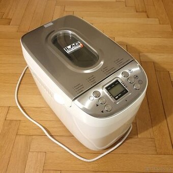 Pekárna SilverCrest, 850W