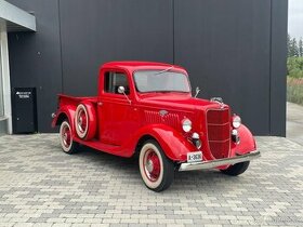Ford pick up - 1
