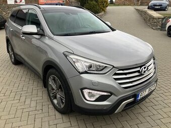Hyundai Grand Santa Fe 2.2CRDI 4X4 LUXURY AT