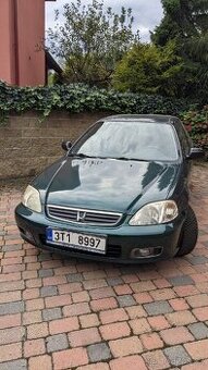Honda Civic 6g 3D 1.4i automat