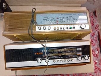 Staré radio Tesla, magnetofon, gramofon