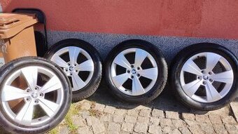 Škoda Superb IIIF zimní orig 17-kola 215/55/17