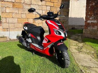 Skútr Peugeot Speedfight 4 125 i