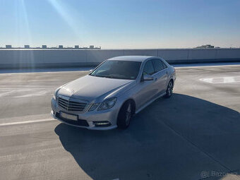 Mercedes-Benz E 300 Bluetec HYBRID Distronic+ AMG