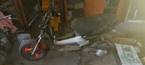 Prodám 4t skútr 125 MOTORRO - 1