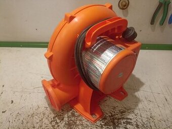 Ventilátor k nafukování atrakcí, skákací hrad atp.