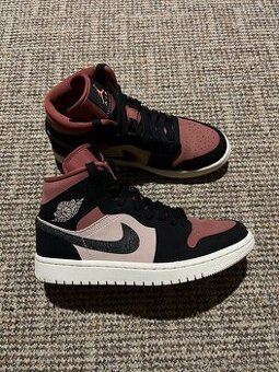 Nike Air Jordan 1 Mid