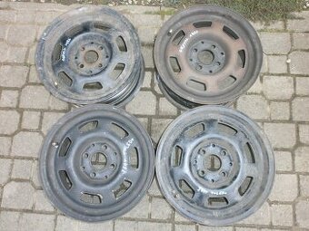 4xPlechové disky na SEAT TOLEDO velikost 14tky.