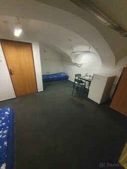 PRONÁJEM LEVNÉ UBYTOVÁNÍ