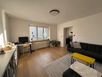 Pronájem byt 2+1, 56 m² - Otrokovice, ul. Bezručova