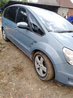Ford S-max - 1