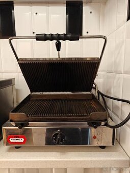 Kontaktní gril Fiamma GR 6.1L gril