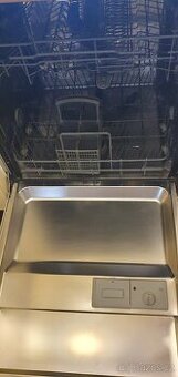 Myčka Gorenje Essential - málo používaná - 1