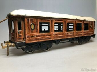 Vzácná třívozová vlaková jednotka Bing podzemní dráhy LNER e