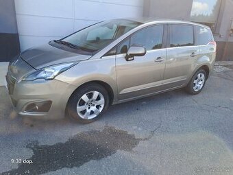 PEUGEOT 5008 1.6HDi r.15 190000km-DOLOŽENO ČR, 7MÍST