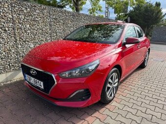 Hyundai i30 1,0 T-GDI / 88kW Trikolor