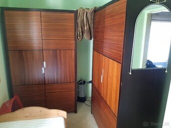 2x šatní skříň - 1